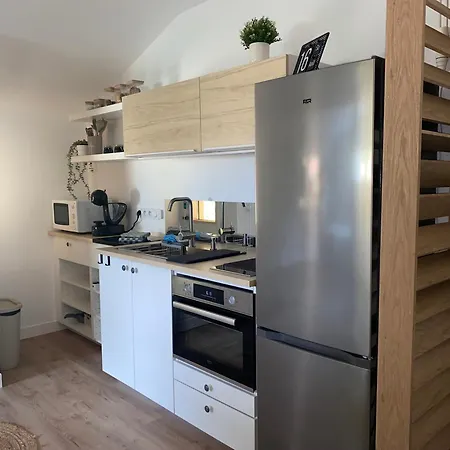 Διαμέρισμα Au Bain Dore Léoville